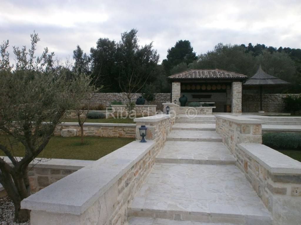 Luksuzna kuća, Prodaja, Tkon, Tkon