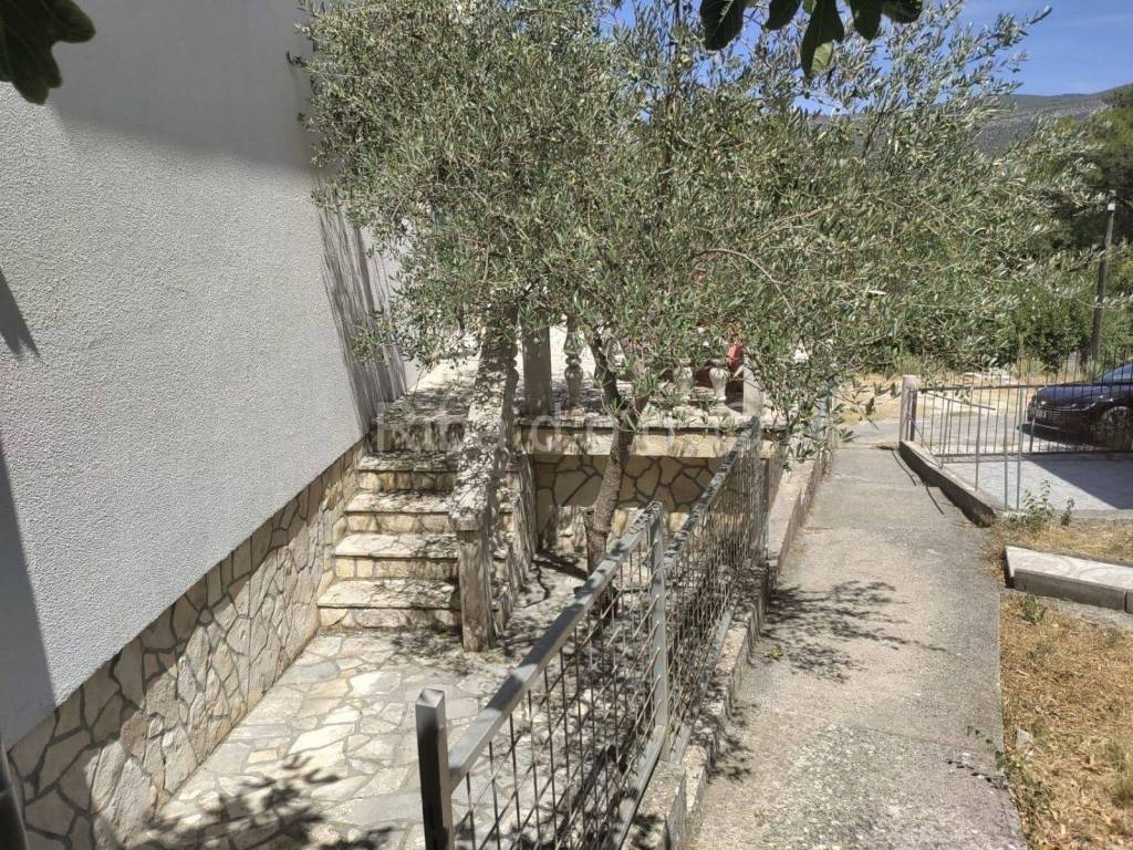 Samostojeća kuća, Prodaja, Benkovac, Donji Karin