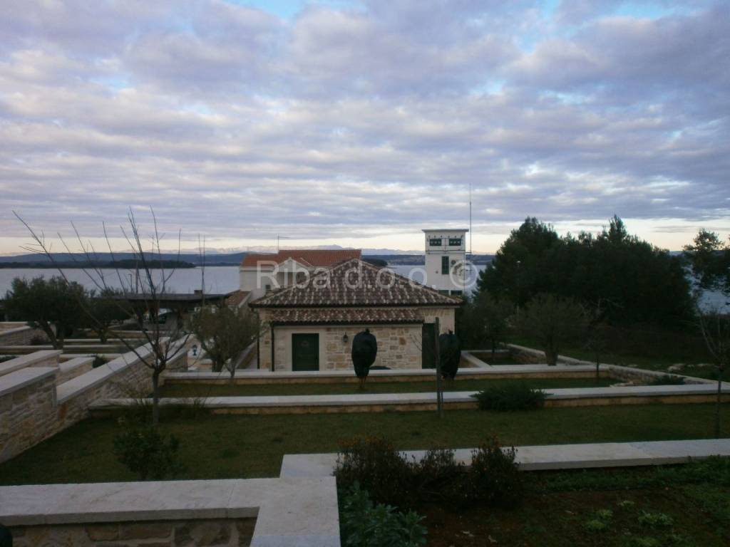 Luksuzna kuća, Prodaja, Tkon, Tkon