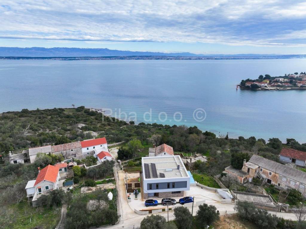 Luksuzna kuća, Prodaja, Preko, Lukoran