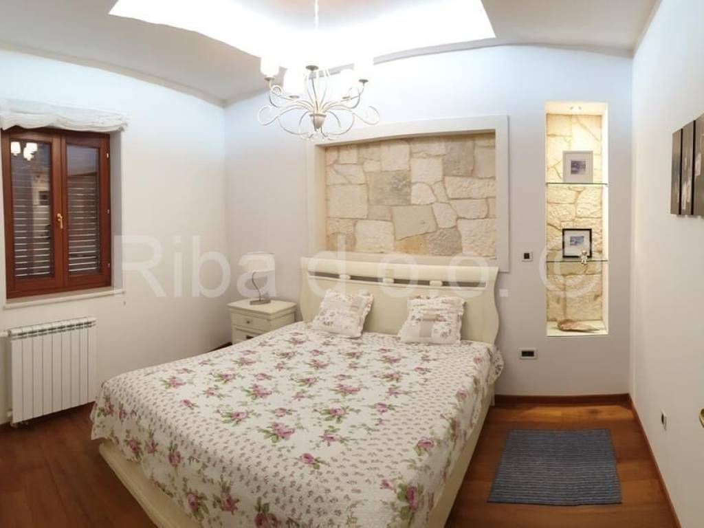 Luksuzna vila, Prodaja, Pakoštane, Drage