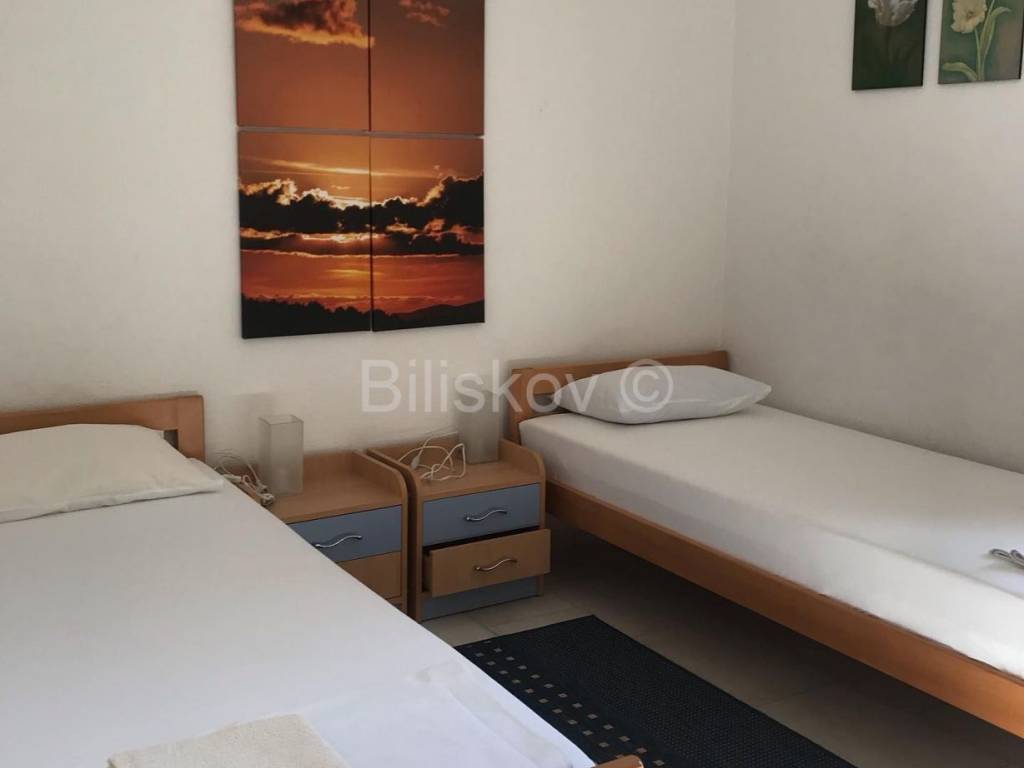 Apartmanska kuća, Prodaja, Supetar, Mirca