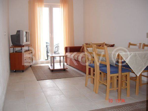 Apartmanska kuća, Prodaja, Supetar, Mirca