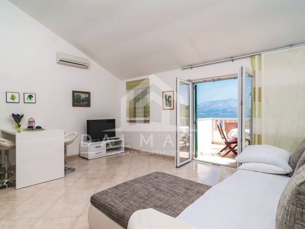 Vila, Prodaja, Supetar, Splitska
