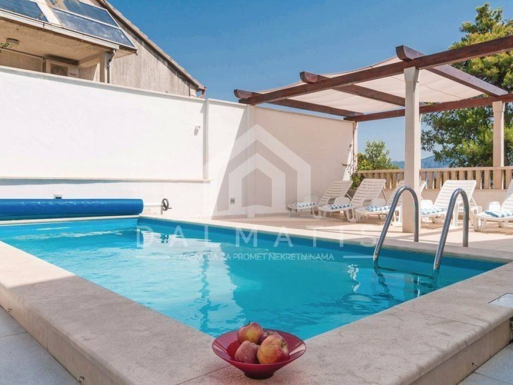 Vila, Prodaja, Supetar, Splitska