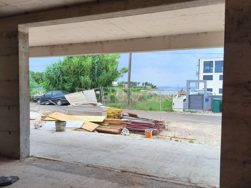 Apartman s okućnicom, Prodaja, Privlaka, Privlaka