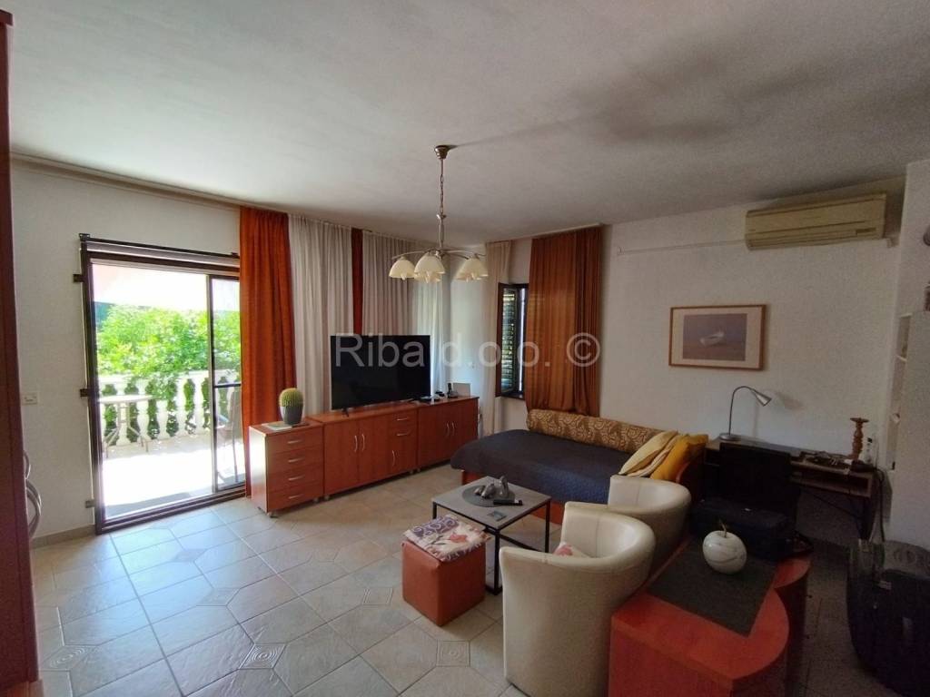 Apartmanska kuća, Prodaja, Vodice, Vodice