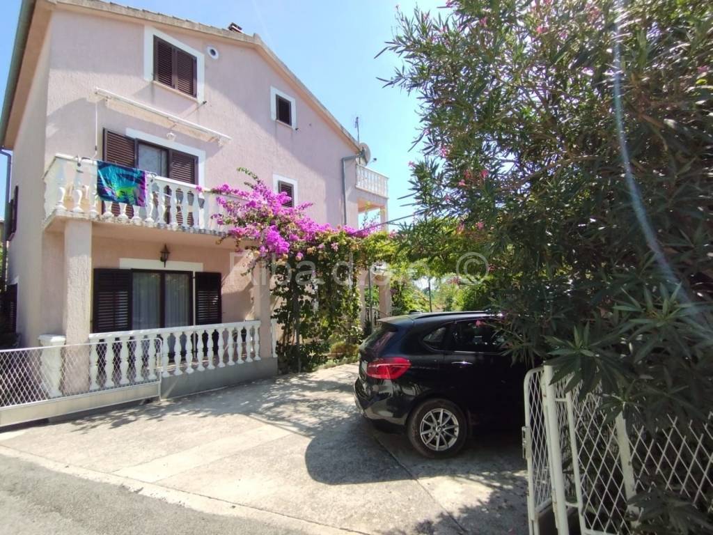 Apartmanska kuća, Prodaja, Vodice, Vodice