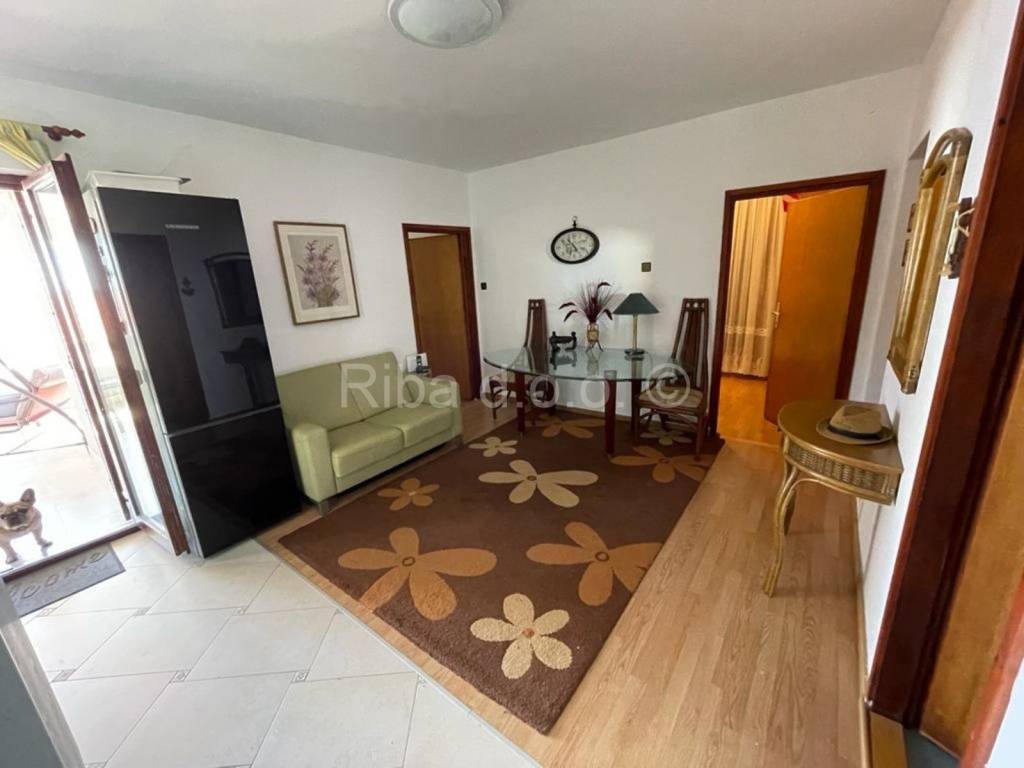 Apartmanska kuća, Prodaja, Pakoštane, Drage