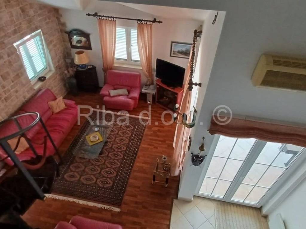 Apartmanska kuća, Prodaja, Pakoštane, Drage