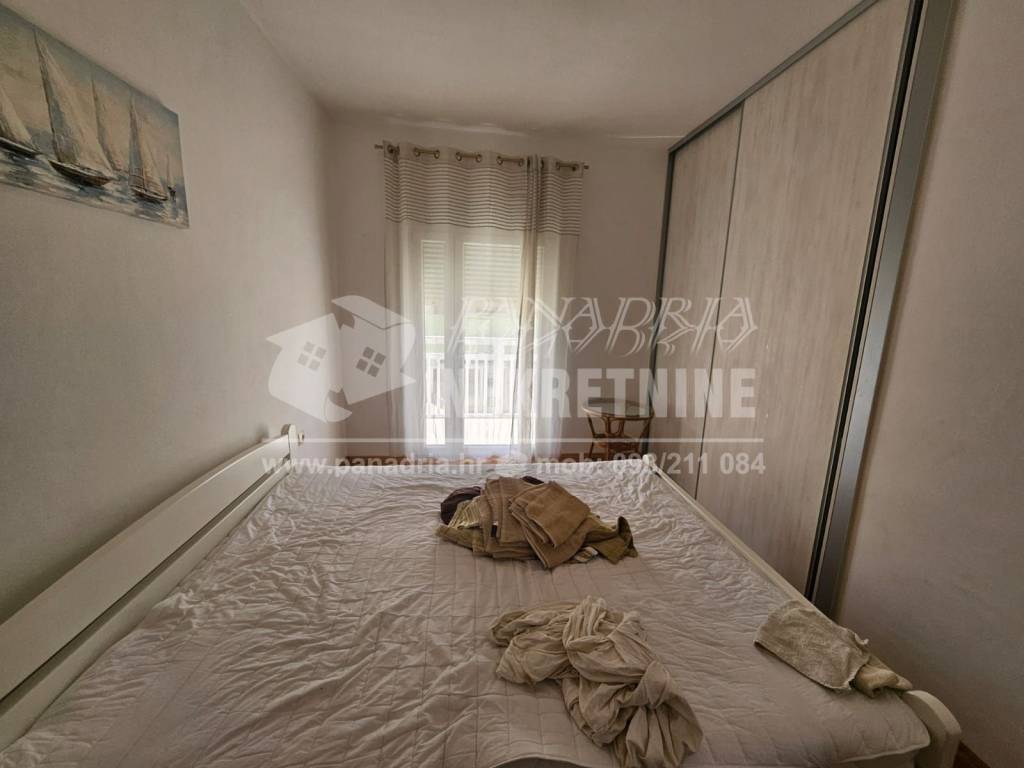 Apartman na moru, Prodaja, Vir, Vir