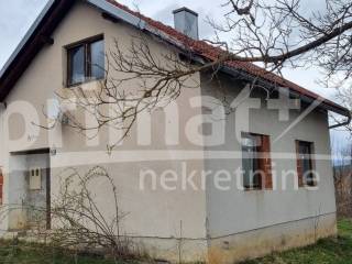 Kuća prizemnica, Prodaja, Plaški, Plaški