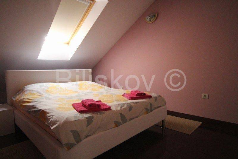 Stan u zgradi, Najam, Kaštela, Kaštel Kambelovac