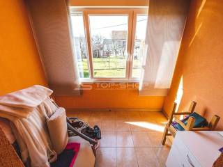 Stan u zgradi, Prodaja, Zagreb, Sesvete