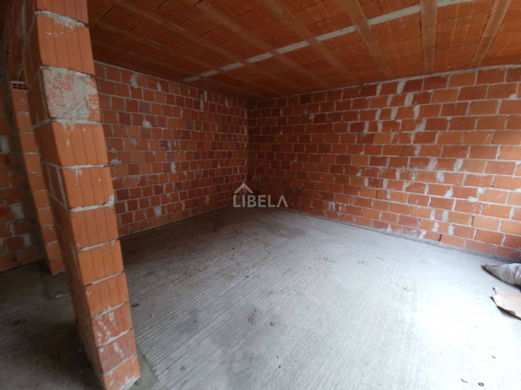 Stambeno poslovni objekt, Prodaja, Belica, Belica