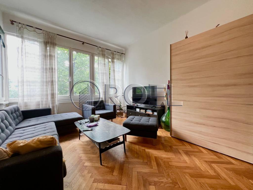 Stan u starijoj zgradi, Prodaja, Zagreb, Donji Grad