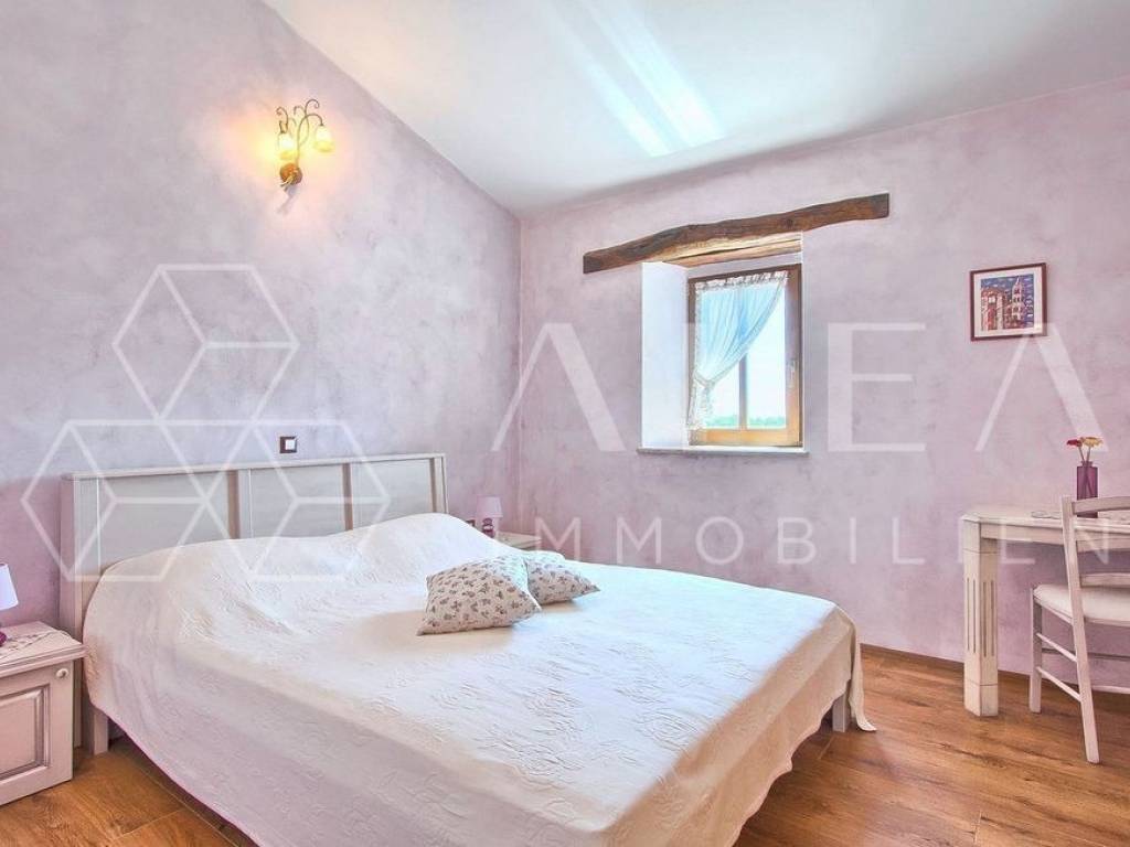 Kamena kuća, Prodaja, Tinjan, Kringa
