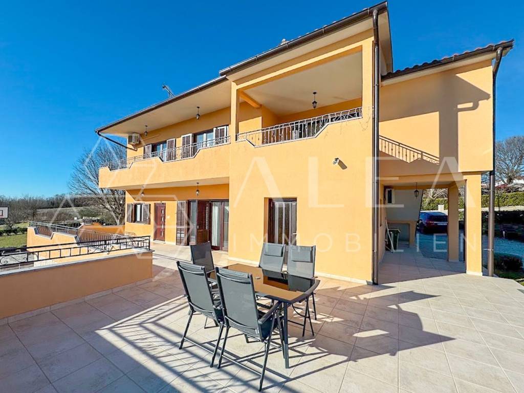 Obiteljska kuća, Prodaja, Karojba, Škropeti