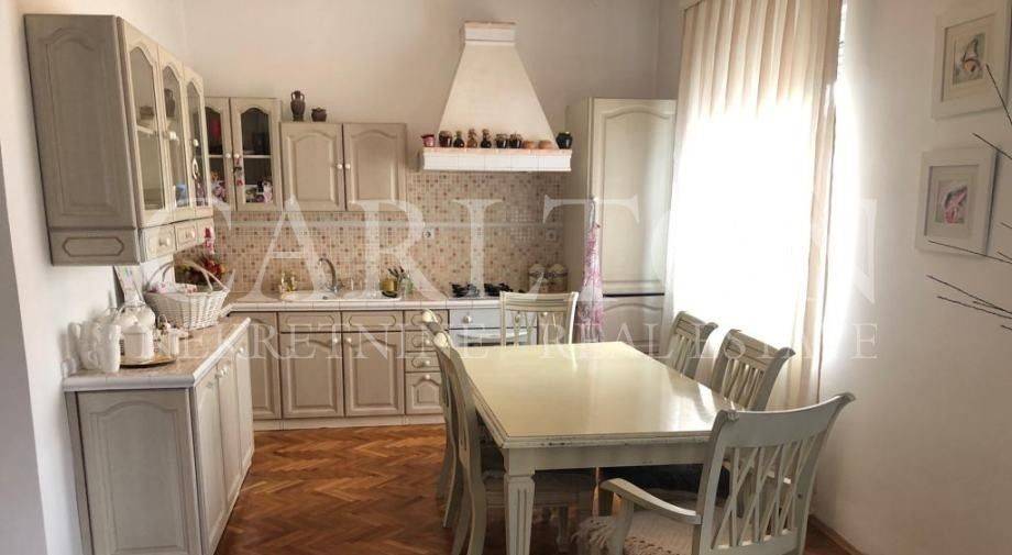 Stan u zgradi, Najam, Zagreb, Gornji Grad - Medveščak