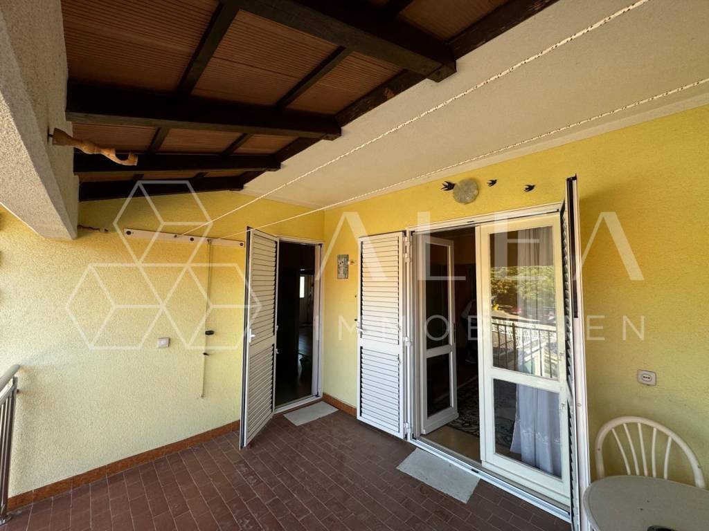 Obiteljska kuća, Prodaja, Labin, Vinež