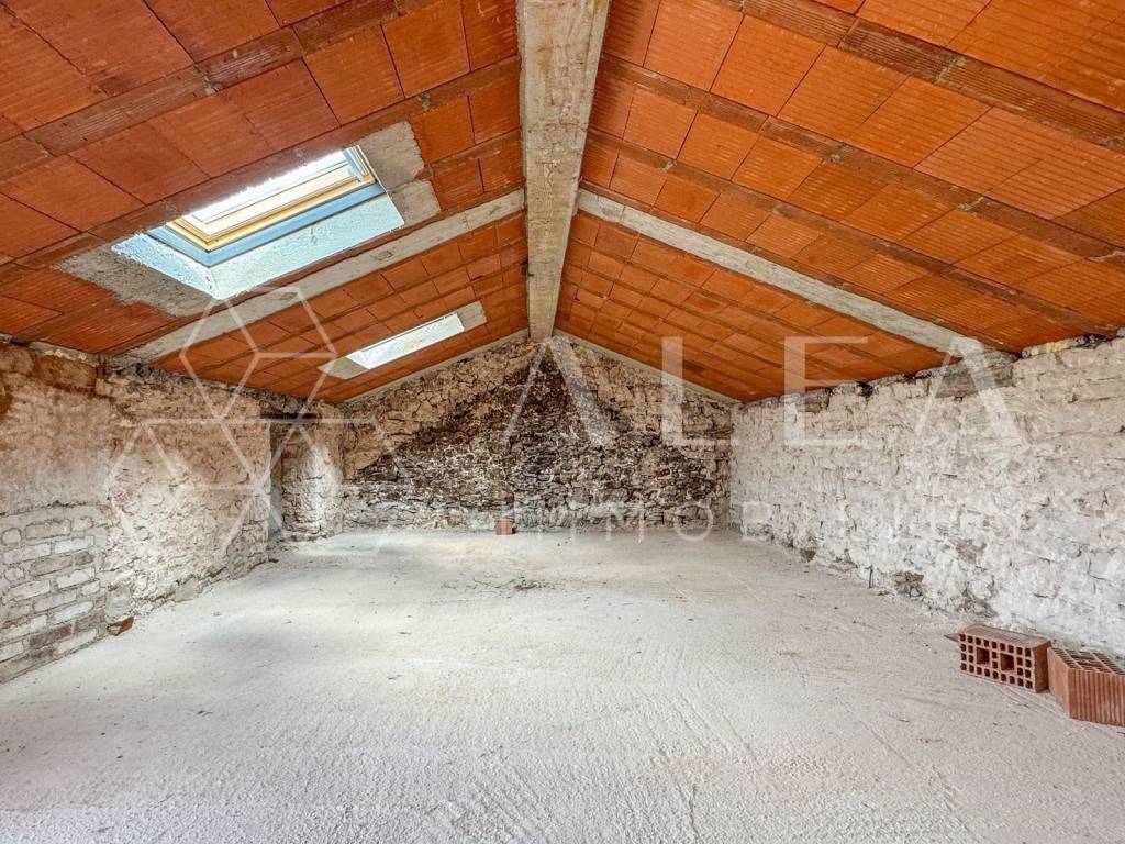 Kamena kuća, Prodaja, Žminj, Žminj