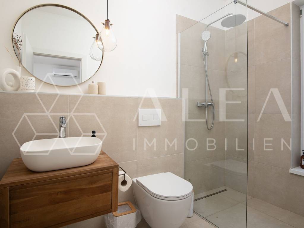 Vila, Prodaja, Labin, Labin