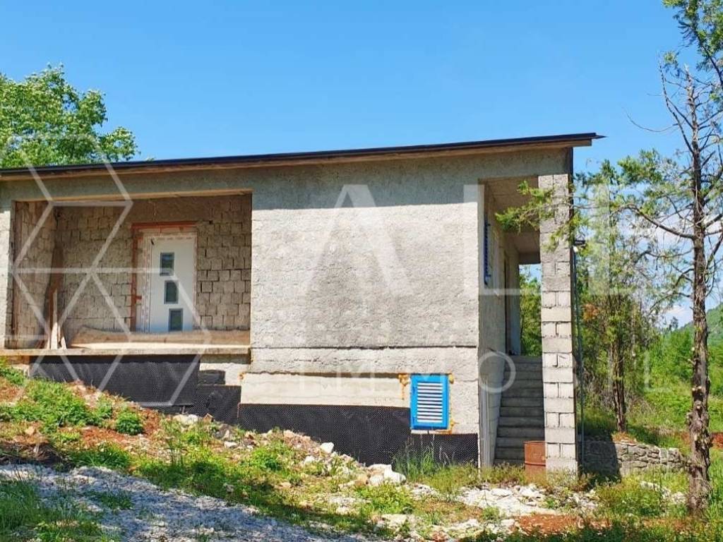 Kuća u izgradnji, Prodaja, Pićan, Pićan