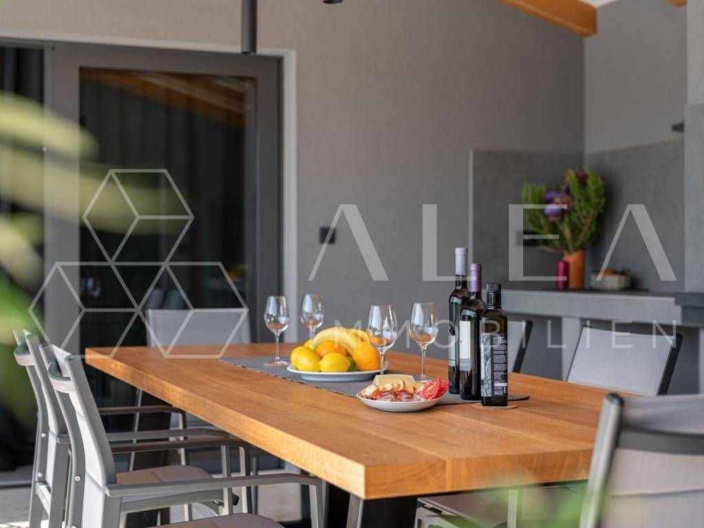 Vila, Prodaja, Labin, Labin