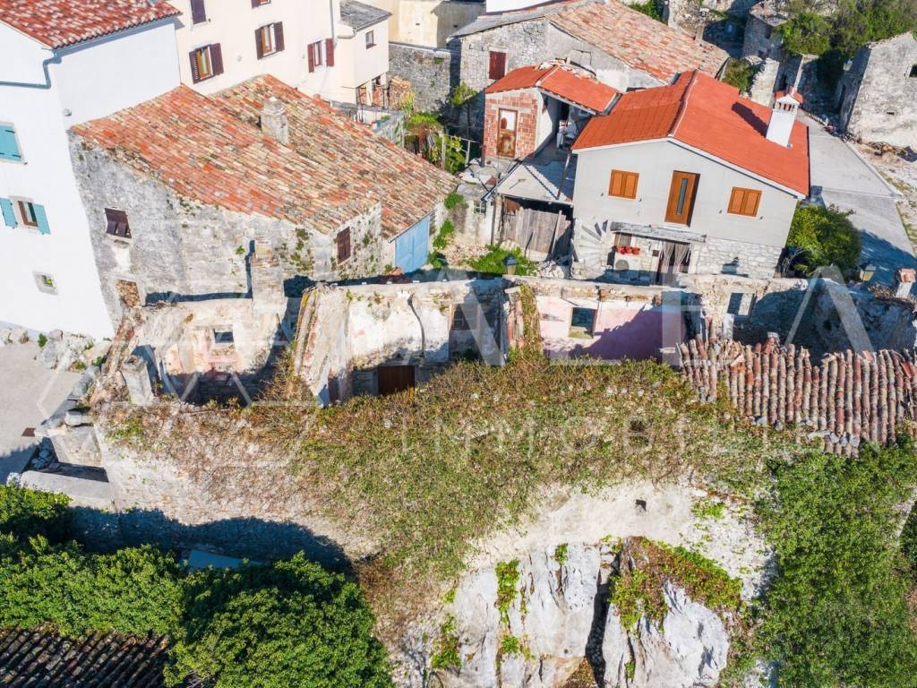 Kamena kuća, Prodaja, Pićan, Pićan