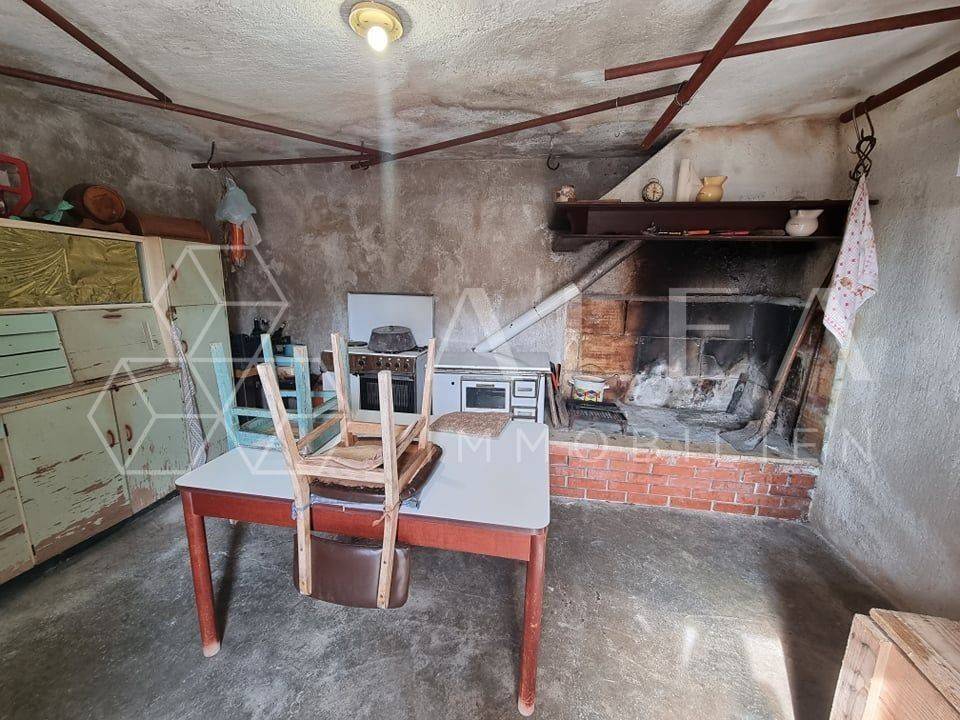 Kamena kuća, Prodaja, Pićan, Sveta Katarina