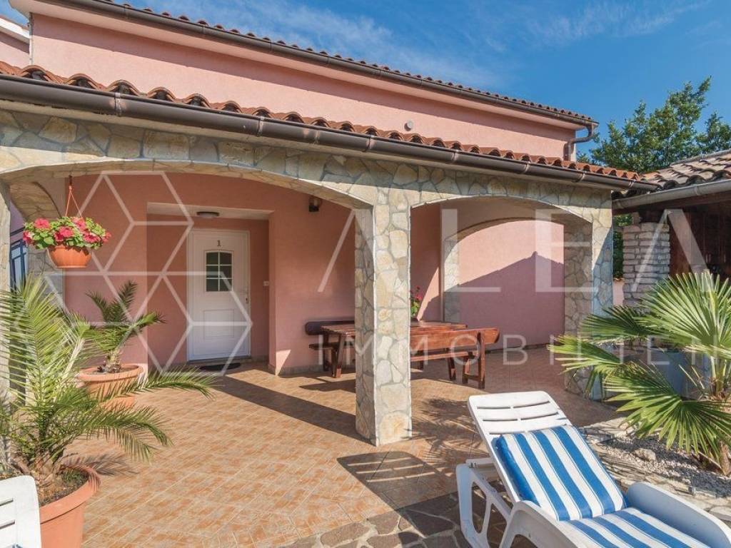 Apartmanska kuća, Prodaja, Labin, Labin