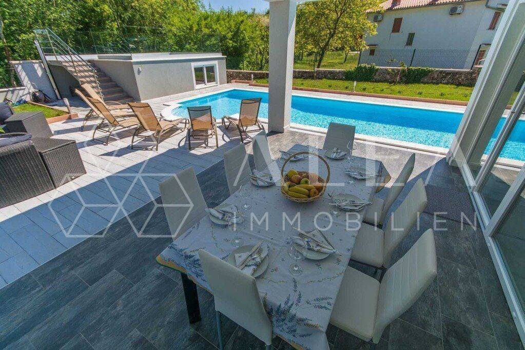 Vila, Prodaja, Labin, Labin
