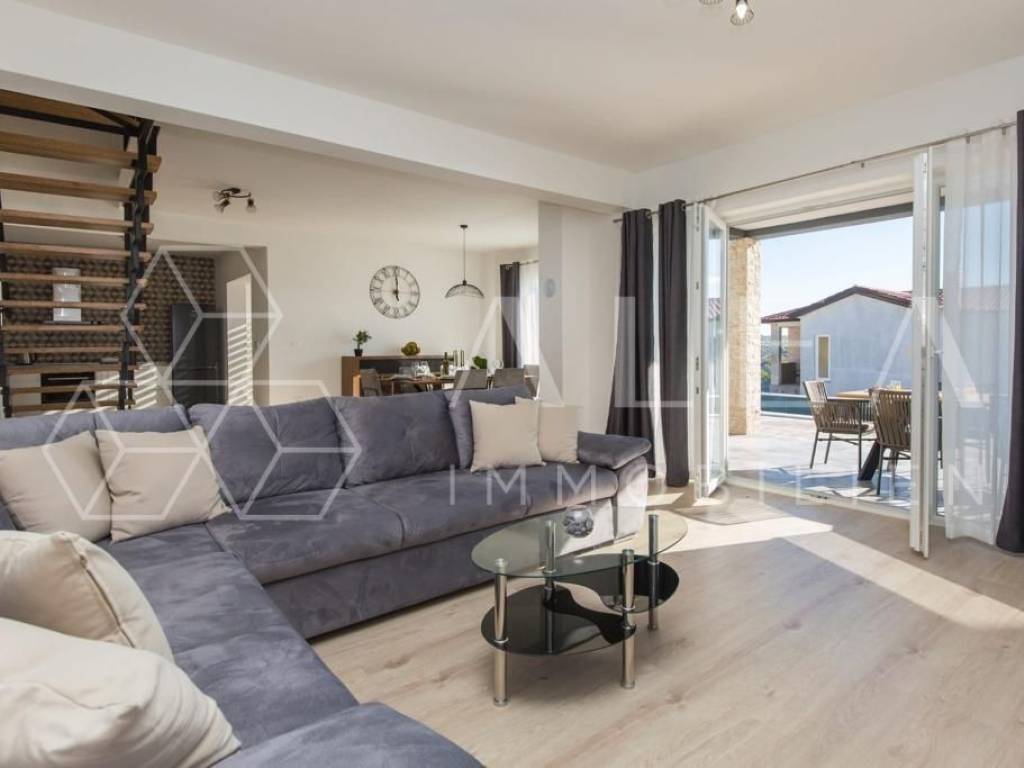 Vila, Prodaja, Labin, Labin