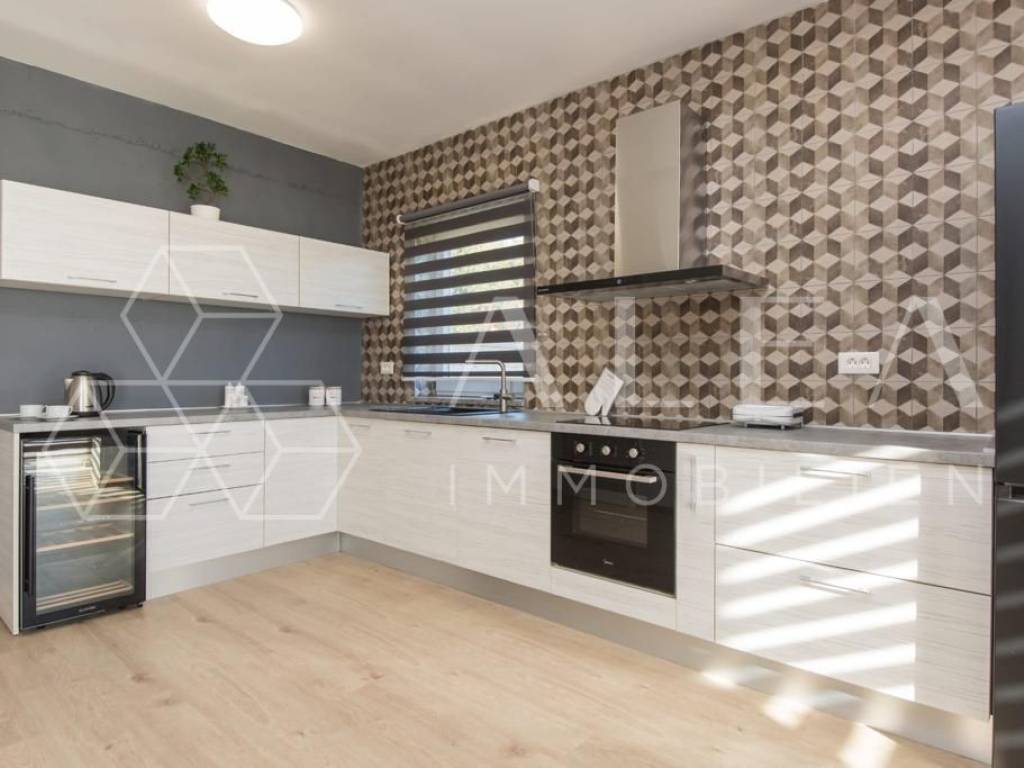 Vila, Prodaja, Labin, Labin
