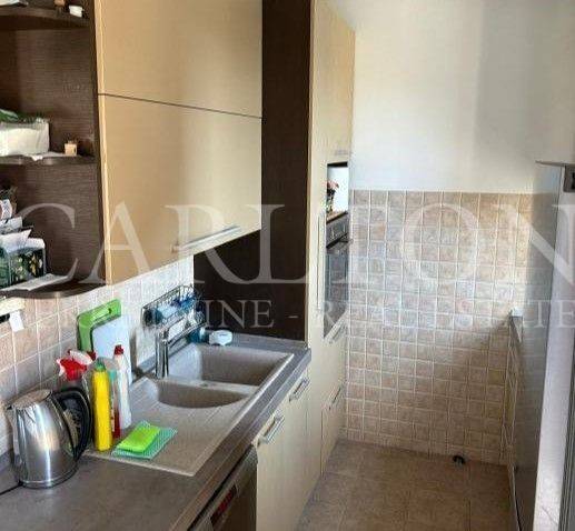 Stan u zgradi, Najam, Zagreb, Gornji Grad - Medveščak