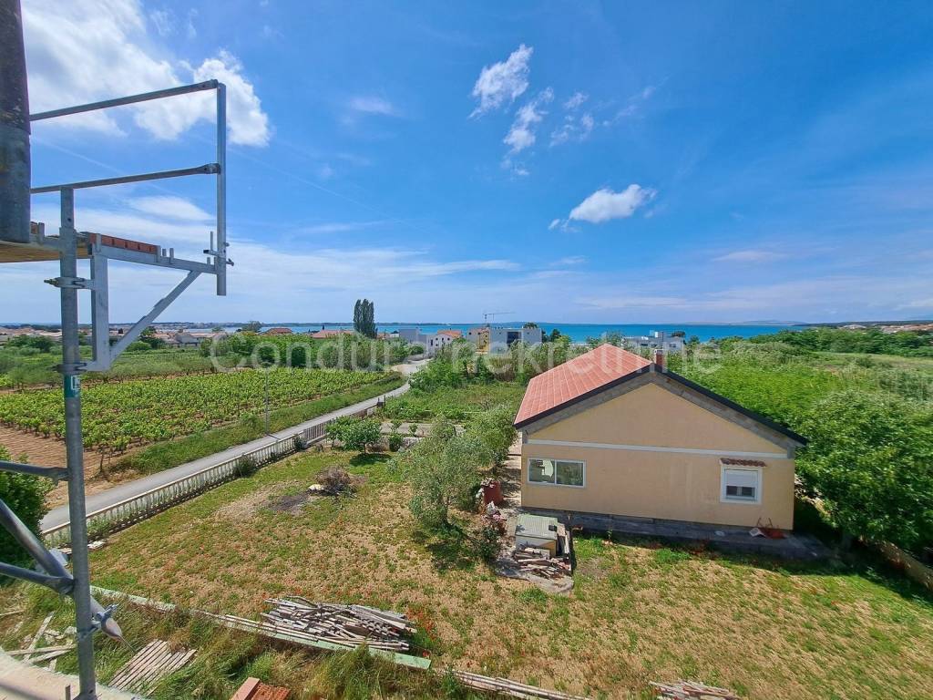 Kuća u nizu, Prodaja, Vrsi, Zukve