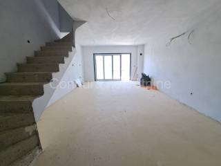 Kuća u nizu, Prodaja, Vrsi, Zukve