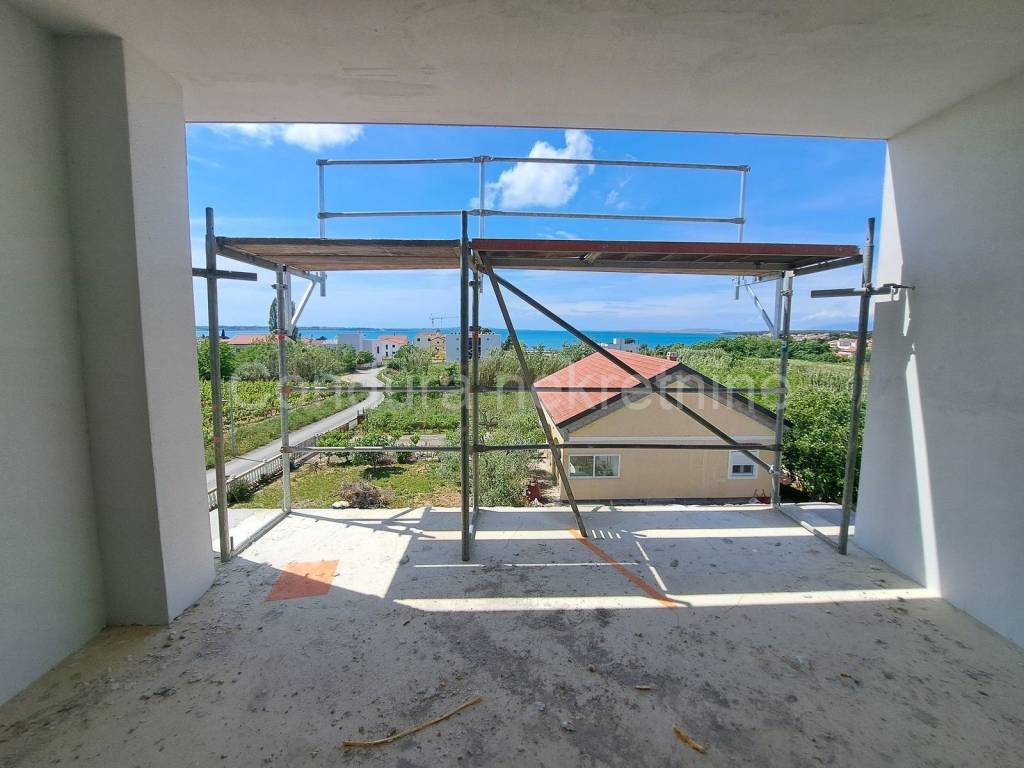 Kuća u nizu, Prodaja, Vrsi, Zukve