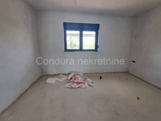 Kuća u nizu, Prodaja, Vrsi, Zukve