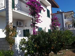 Samostojeća kuća, Prodaja, Okrug, Okrug Gornji