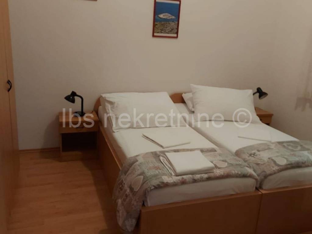 Samostojeća kuća, Prodaja, Okrug, Okrug Gornji
