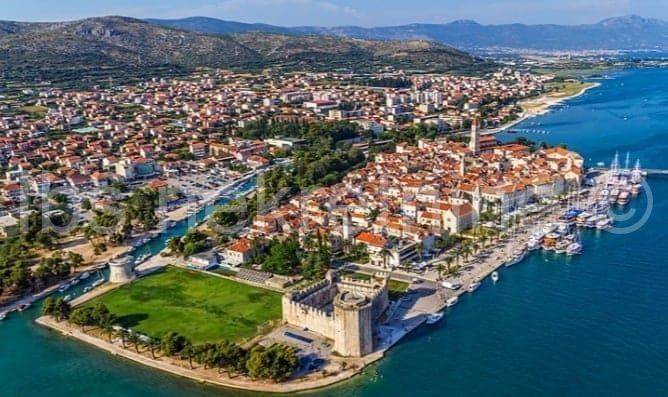 Samostojeća kuća, Prodaja, Okrug, Okrug Gornji