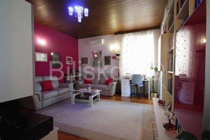 Stan u zgradi, Prodaja, Split, Split