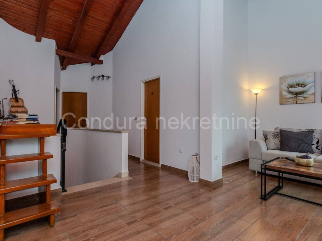 Kuća na moru, Prodaja, Nin, Zaton