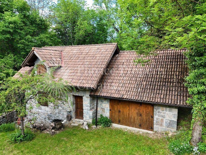 Obiteljska kuća, Prodaja, Gračac, Gračac
