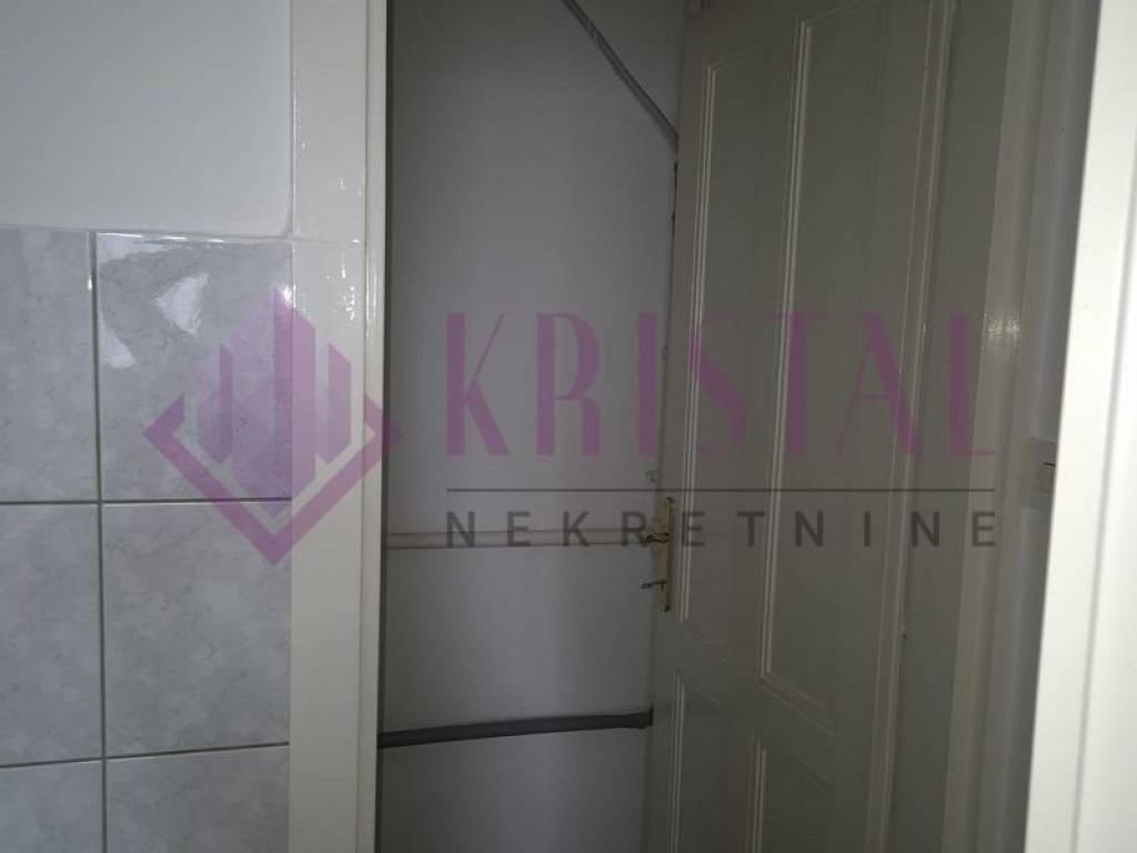 Ured, Zakup, Zagreb, Črnomerec