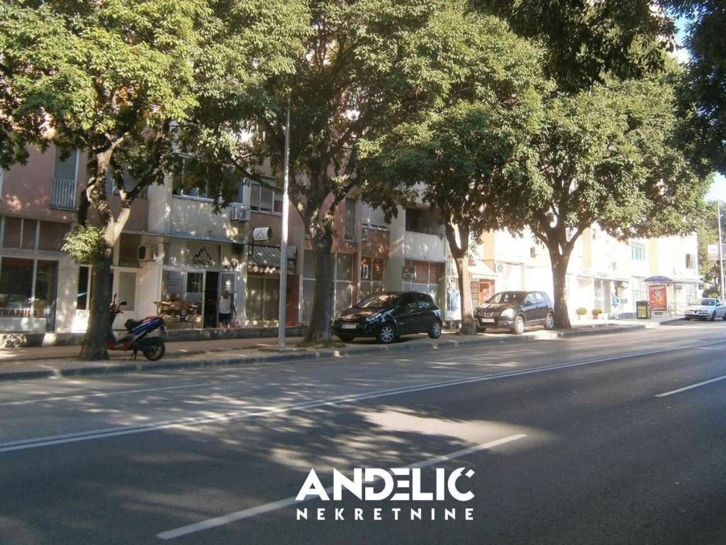 Poslovna zgrada, Najam, Split, Split