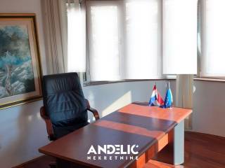 Ured, Najam, Solin, Centar