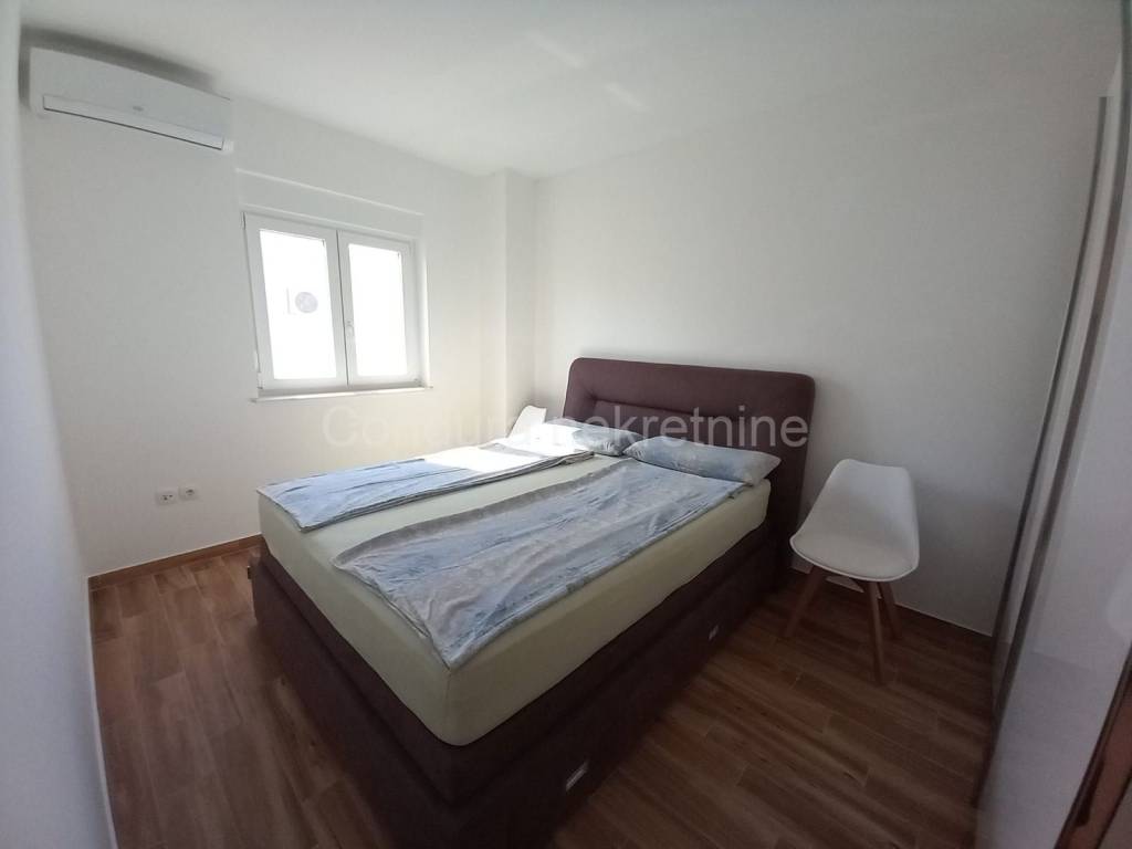 Apartman na moru, Prodaja, Nin, Nin