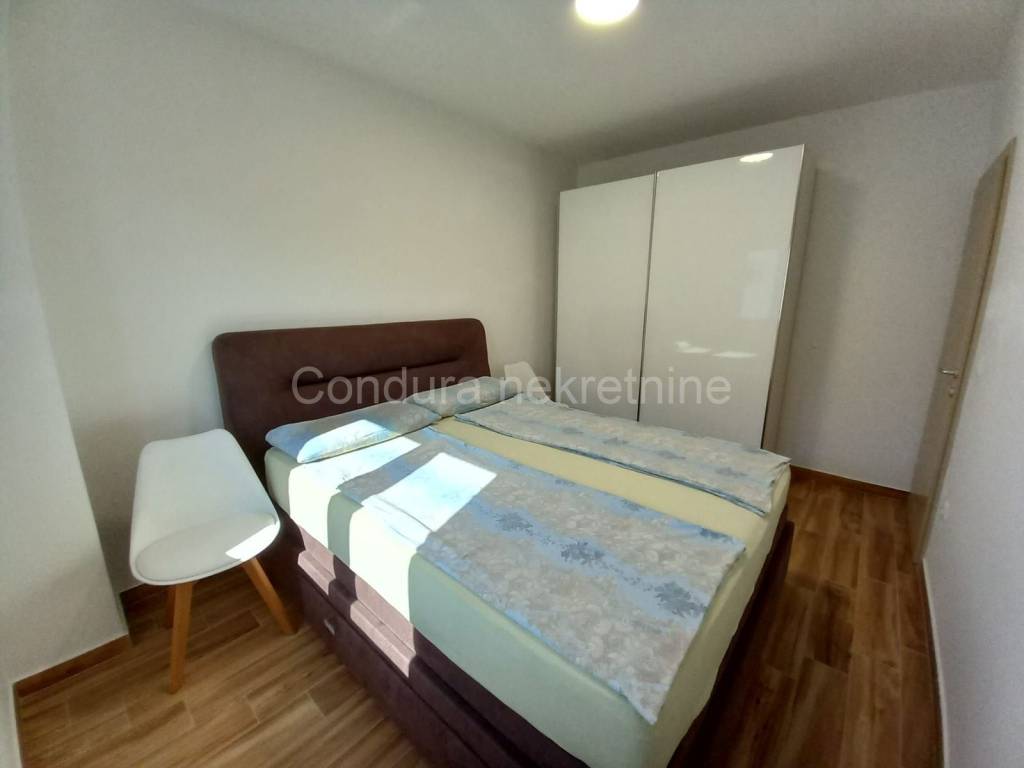 Apartman na moru, Prodaja, Nin, Nin